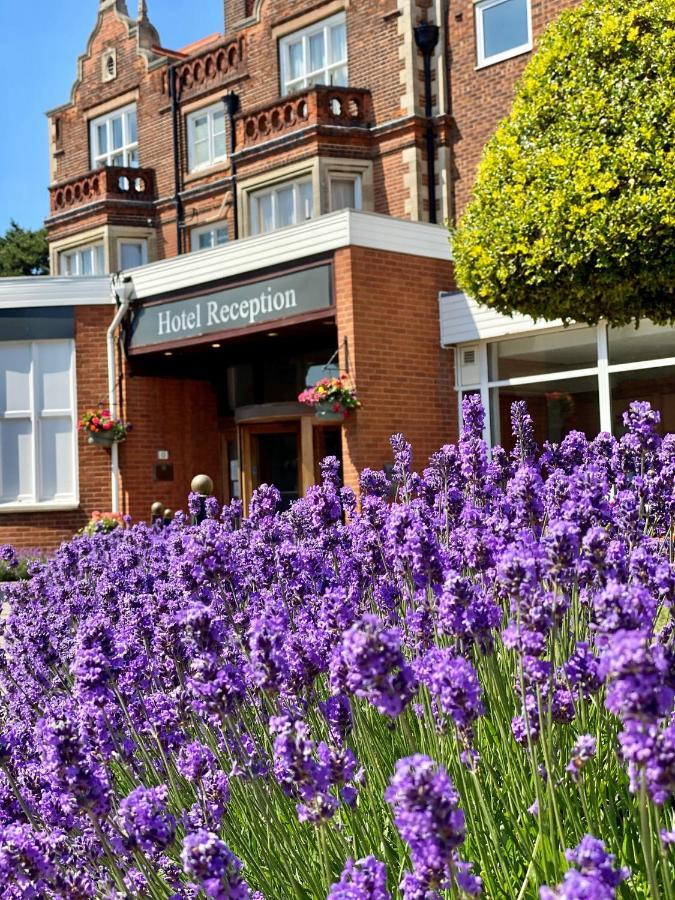 The Orwell Hotel เฟลิกซ์สโตว์ ภายนอก รูปภาพ