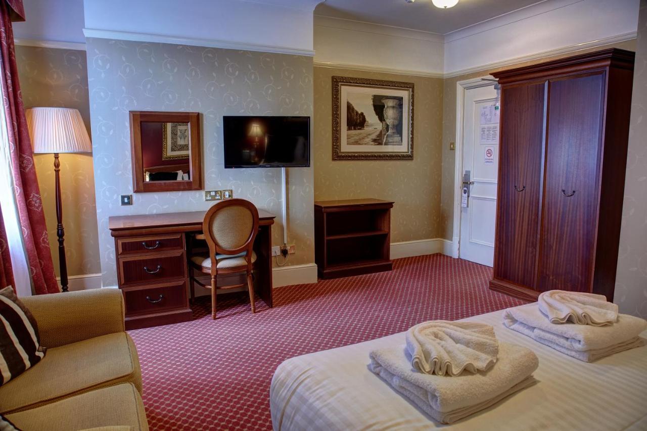 The Orwell Hotel เฟลิกซ์สโตว์ ภายนอก รูปภาพ
